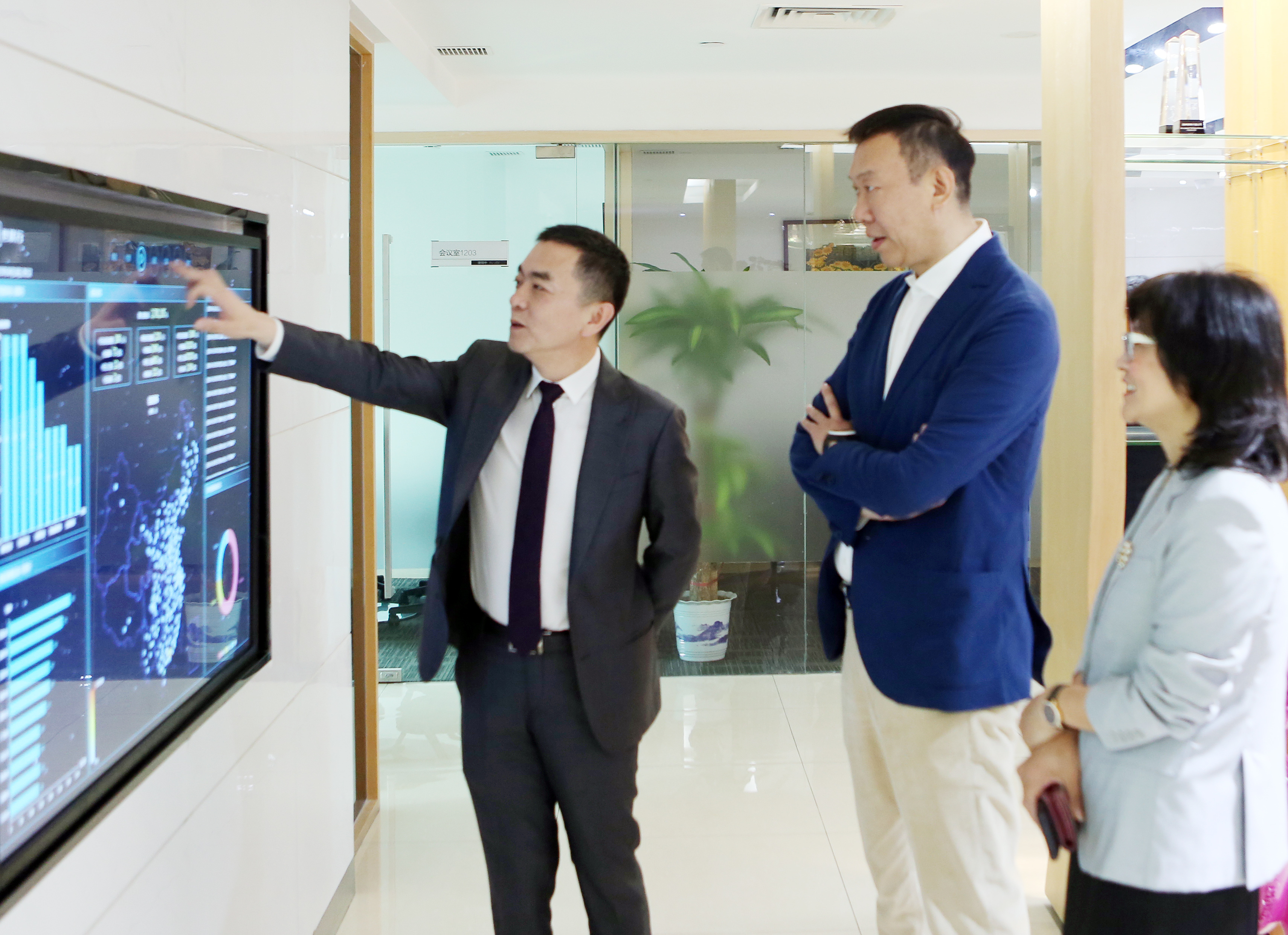 宝马bm1122线路顶级(中国游)有限公司官网